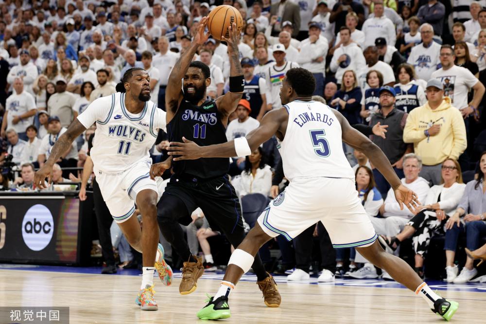 队防线不堪 队防线不堪